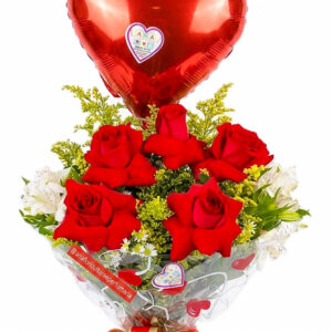 BUQUÊ DE 5 ROSAS + BALÃO DE CORAÇÃO