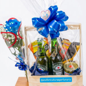KIT CESTA DE BEBIDAS  BLUE + ROSA AZUL ARRUMADINHA