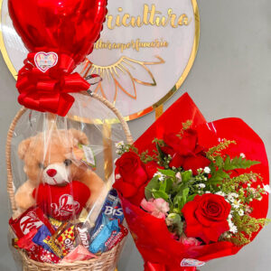 KIT CESTA DE CHOCOLATE COM URSO + BUQUÊ 3 ROSAS