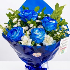 BUQUÊ DE 4 ROSAS AZUIS